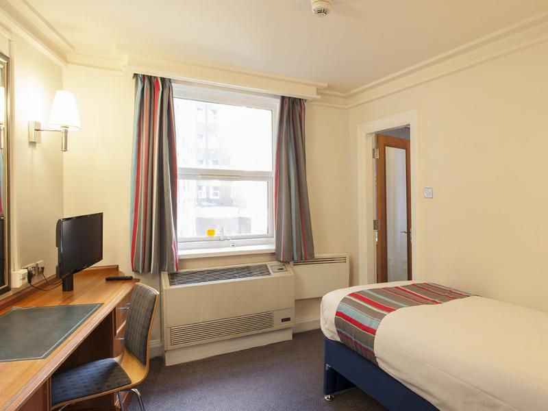 Travelodge Kings Cross Royal Scott Londres Exterior foto